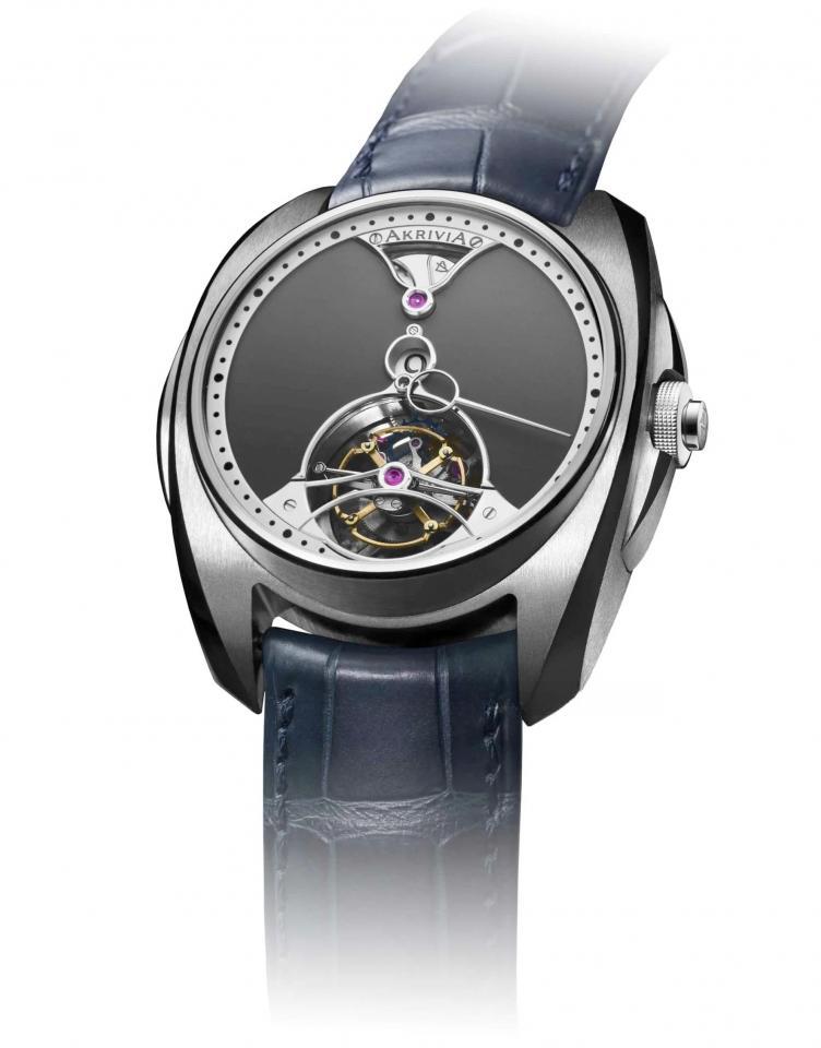 AKRIVIA （Tourbillon Chiming Jump Hour）