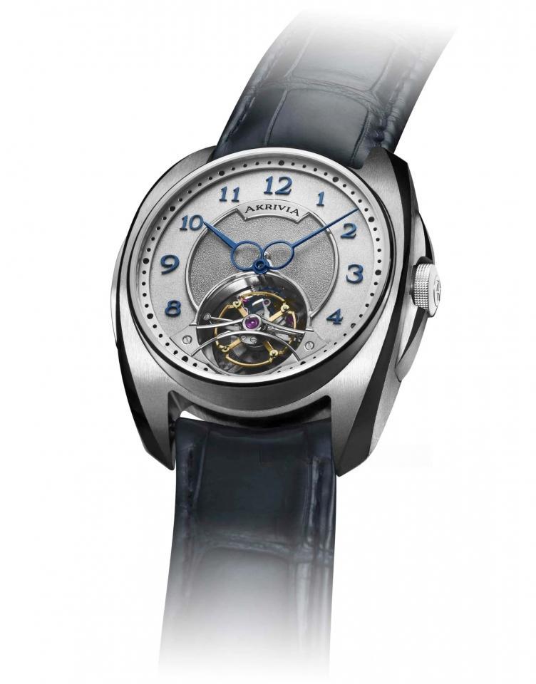 AKRIVIA （Tourbillon Barrette Miroir）