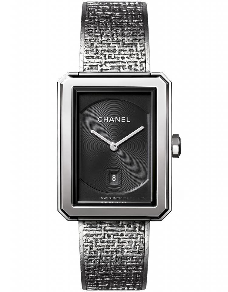 CHANEL H4877