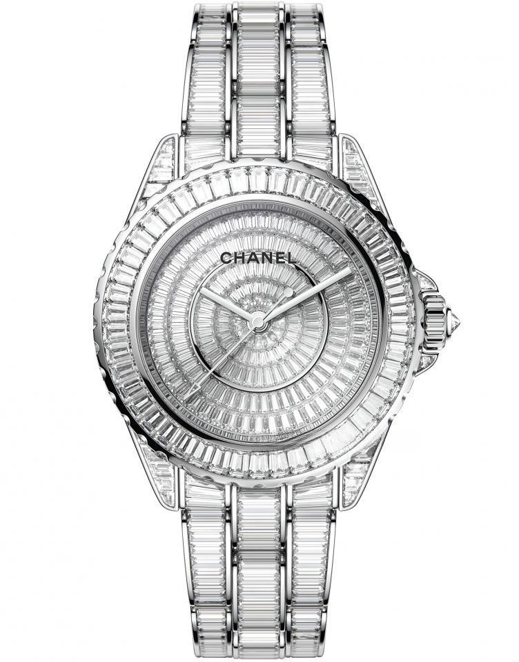 CHANEL （J12 River 38毫米長階梯形切割鑽石腕錶）
