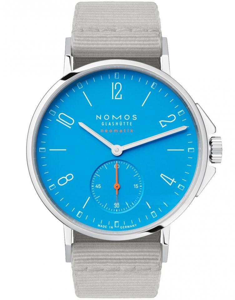 NOMOS 562