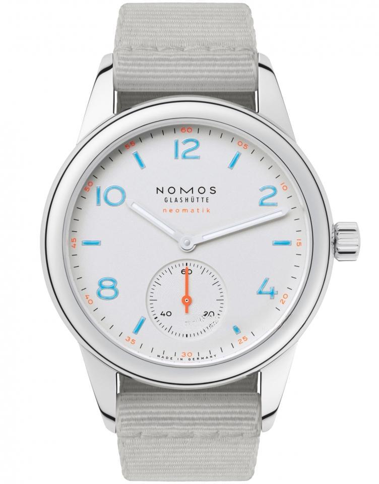 NOMOS 740